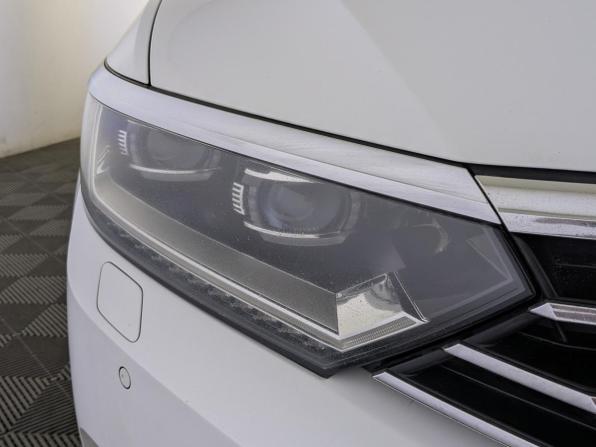 Volkswagen Passat B8 с пробегом 2018 года, цена 1 595 000 рублей, 248900 км, седан, Автокод Объявления