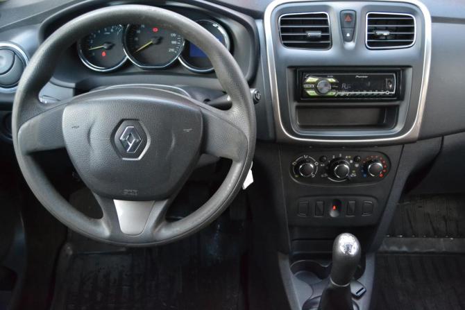 Renault Logan II с пробегом 2016 года, цена 620 000 рублей, 318120 км, седан, Автокод Объявления