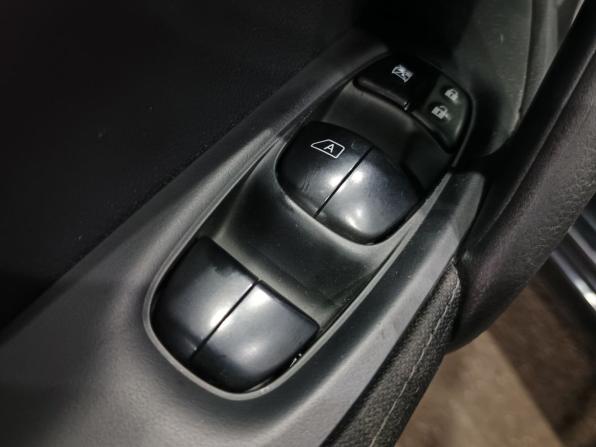 Nissan Qashqai II с пробегом 2017 года, цена 1 575 000 рублей, 118500 км, внедорожник, Автокод Объявления
