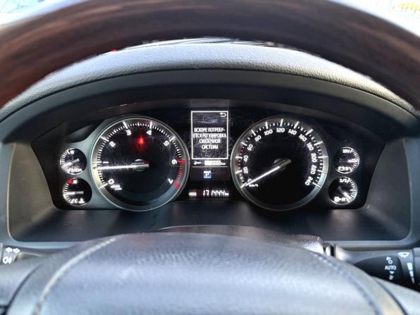 Toyota Land Cruiser 200 Series Рестайлинг 2 с пробегом 2016 года, цена 5 890 000 рублей, 171444 км, внедорожник, Автокод Объявления