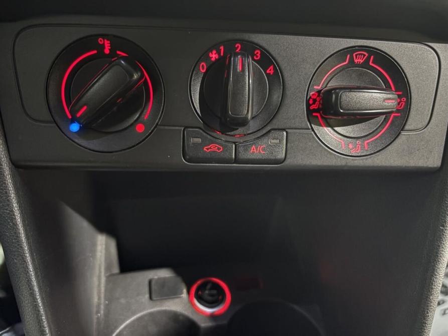 Volkswagen Polo V Рестайлинг Курск  - изображение 13