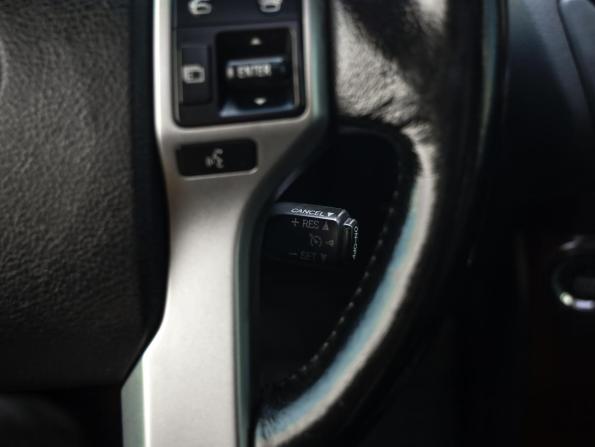 Toyota Land Cruiser Prado 150 Series Рестайлинг 1 с пробегом 2015 года, цена 3 687 321 рубль, 206865 км, внедорожник, Автокод Объявления