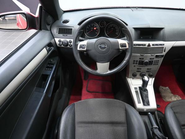 Opel Astra H Рестайлинг с пробегом 2006 года, цена 749 900 рублей, 287253 км, кабриолет, Автокод Объявления