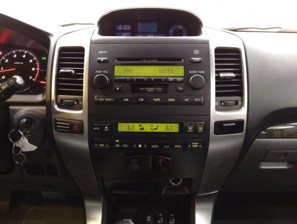 Toyota Land Cruiser Prado 120 Series Рестайлинг с пробегом 2008 года, цена 2 250 000 рублей, 295032 км, внедорожник, Автокод Объявления