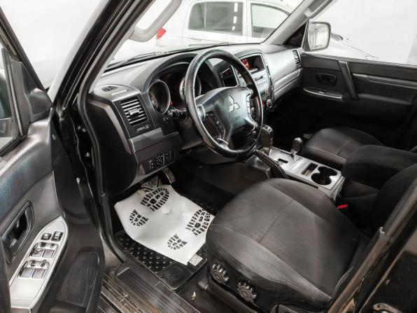 Mitsubishi Pajero IV Рестайлинг 1 с пробегом 2012 года, цена 1 850 000 рублей, 164801 км, внедорожник, Автокод Объявления