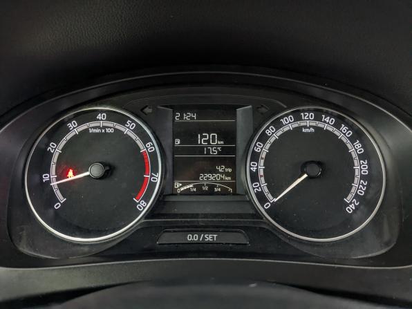 Skoda Rapid I Рестайлинг с пробегом 2019 года, цена 880 000 рублей, 229200 км, лифтбек, Автокод Объявления
