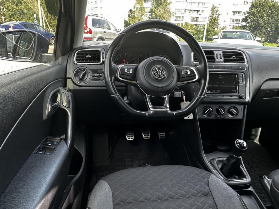 Volkswagen Polo V Рестайлинг Ярославль  - изображение 24
