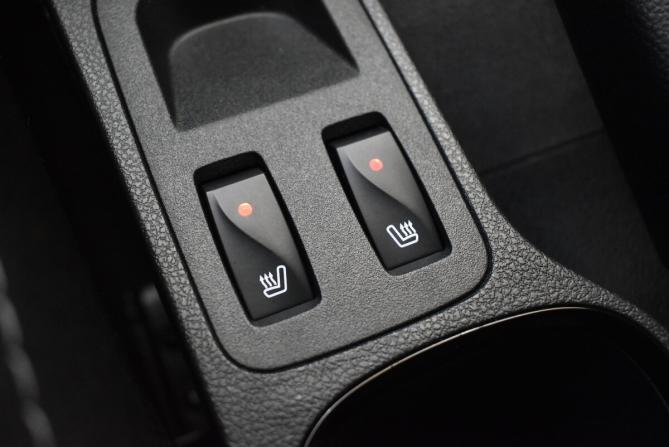 Renault Kaptur I Рестайлинг с пробегом 2021 года, цена 1 680 000 рублей, 42080 км, внедорожник, Автокод Объявления