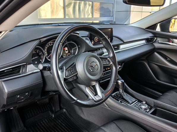 Mazda 6 III (GJ) Рестайлинг 2 с пробегом 2019 года, цена 2 361 000 рублей, 56980 км, седан, Автокод Объявления