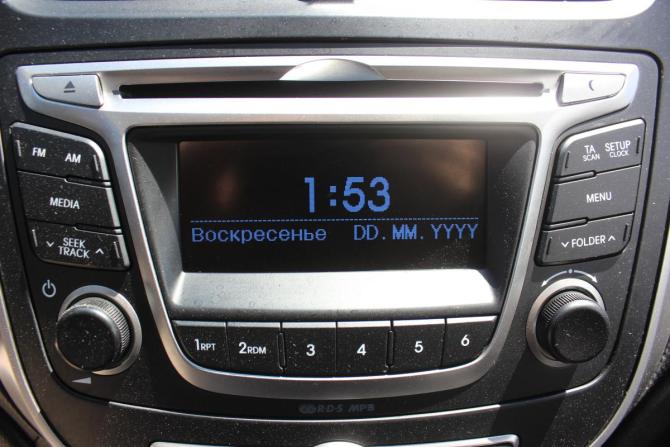 Hyundai Solaris I Рестайлинг с пробегом 2015 года, цена 1 077 000 рублей, 137172 км, седан, Автокод Объявления