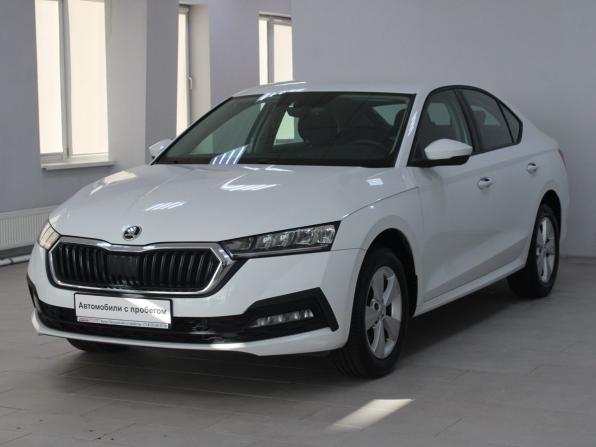 Skoda Octavia IV (A8) с пробегом 2021 года, цена 2 689 900 рублей, 33209 км, лифтбек, Автокод Объявления