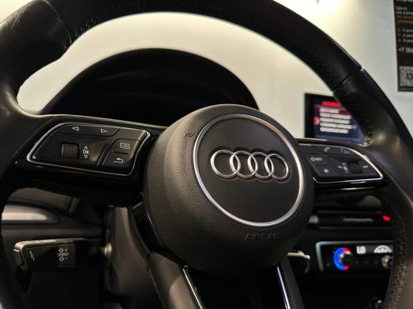 Audi A3 III (8V) Рестайлинг с пробегом 2019 года, цена 1 930 000 рублей, 130650 км, седан, Автокод Объявления