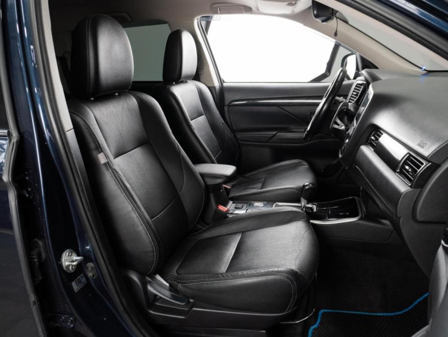 Mitsubishi Outlander III Рестайлинг 2 Тюмень  - изображение 8