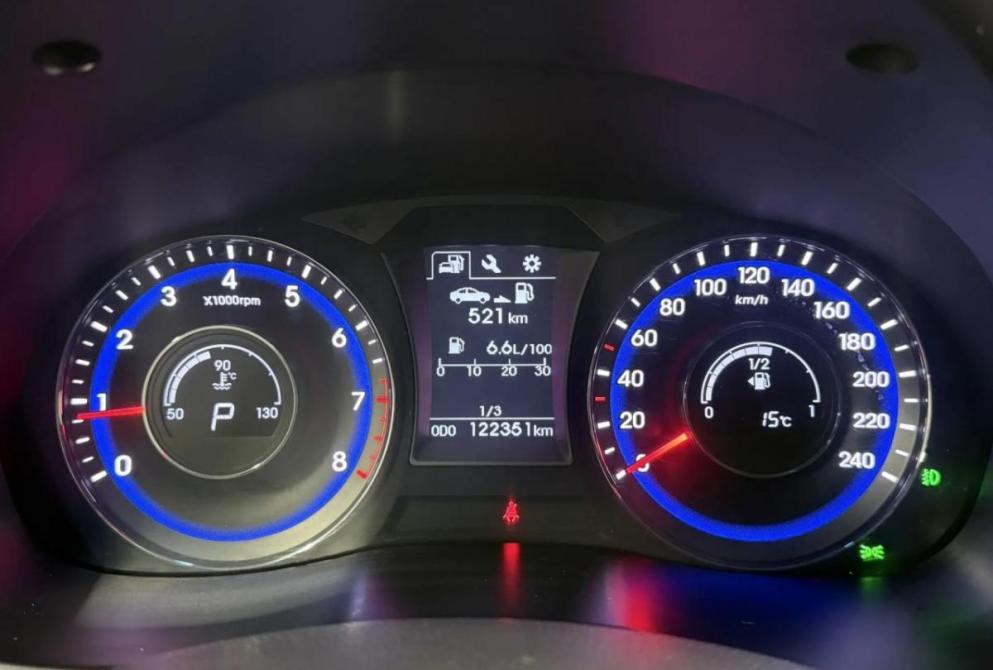 Hyundai i40 I Рестайлинг Астрахань  - изображение 15
