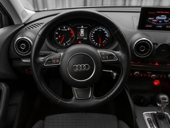 Audi A3 III (8V) с пробегом 2013 года, цена 1 550 000 рублей, 175930 км, хэтчбек, Автокод Объявления
