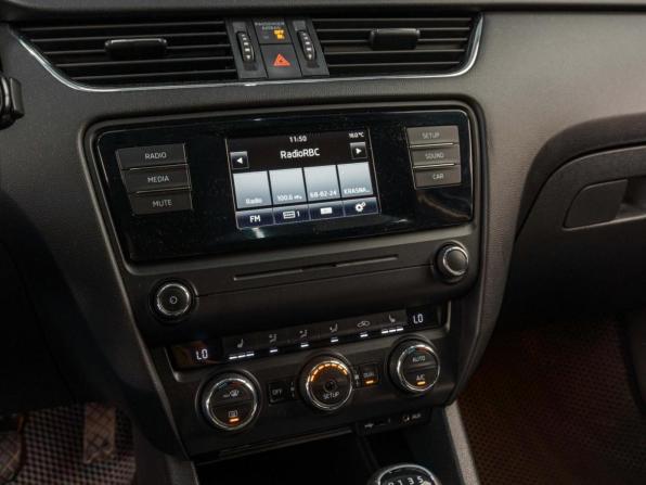 Skoda Octavia III (A7) с пробегом 2015 года, цена 1 189 000 рублей, 276370 км, универсал, Автокод Объявления