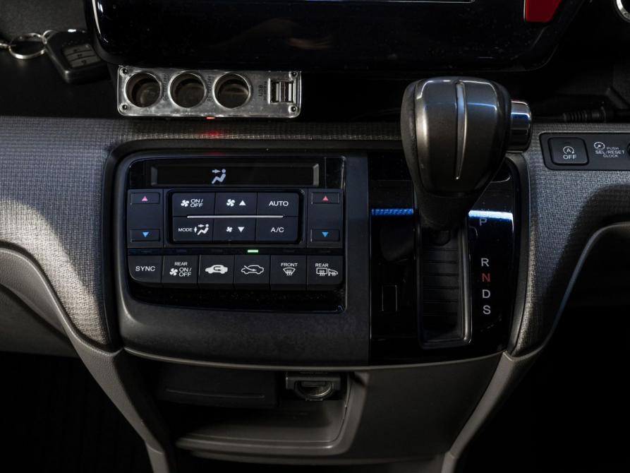 Honda Stepwgn IV Рестайлинг Тюмень  - изображение 23
