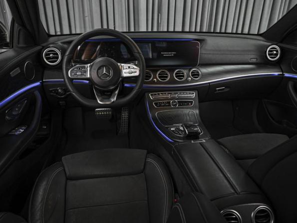 Mercedes-Benz E-Класс V (W213 S213 C238) с пробегом 2019 года, цена 3 449 000 рублей, 146720 км, седан, Автокод Объявления