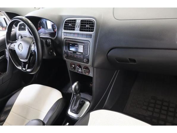 Volkswagen Polo V Рестайлинг с пробегом 2016 года, цена 1 124 000 рублей, 89634 км, седан, Автокод Объявления
