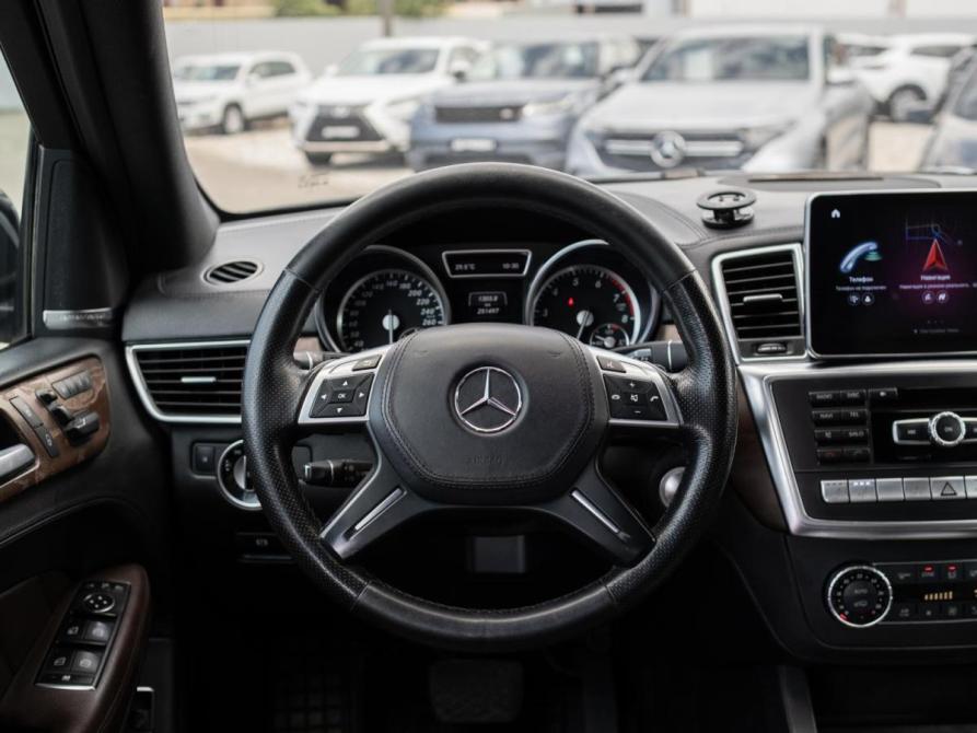Mercedes-Benz GL-Класс II (X166) Сочи  - изображение 18