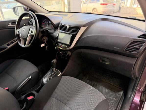 Hyundai Solaris I с пробегом 2011 года, цена 770 000 рублей, 185869 км, седан, Автокод Объявления