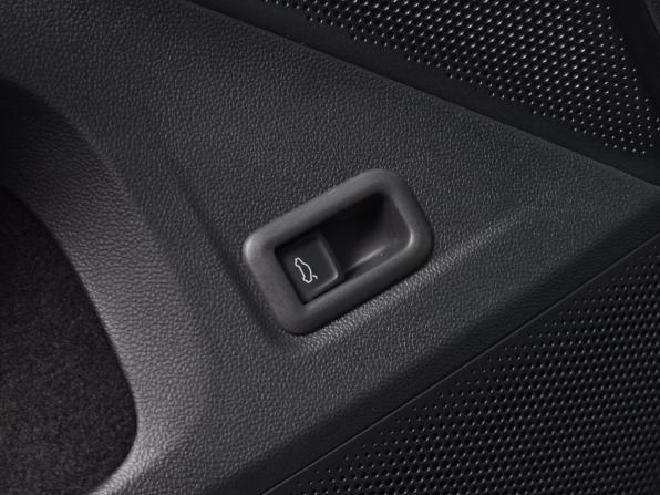 Volkswagen Tiguan III (China Market) с пробегом 2026 года, цена 4 699 995 рублей, 28 км, внедорожник, Автокод Объявления