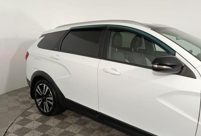 Lada (ВАЗ) Vesta I с пробегом 2021 года, цена 1 120 000 рублей, 81202 км, универсал, Автокод Объявления