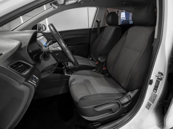 Hyundai Solaris II с пробегом 2018 года, цена 1 350 000 рублей, 168493 км, седан, Автокод Объявления