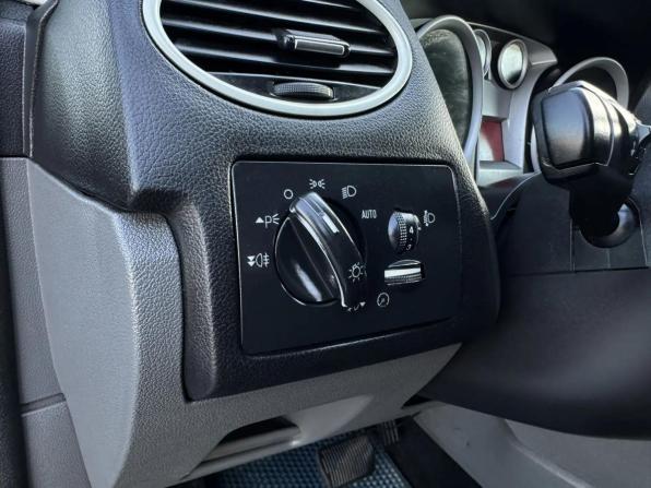 Ford Focus II Рестайлинг с пробегом 2010 года, цена 550 000 рублей, 213304 км, седан, Автокод Объявления