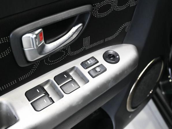 Kia Soul I Рестайлинг с пробегом 2013 года, цена 1 059 900 рублей, 170000 км, хэтчбек, Автокод Объявления