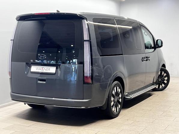 Hyundai Staria I с пробегом 2025 года, цена 6 149 000 рублей, 17571 км, минивэн, Автокод Объявления