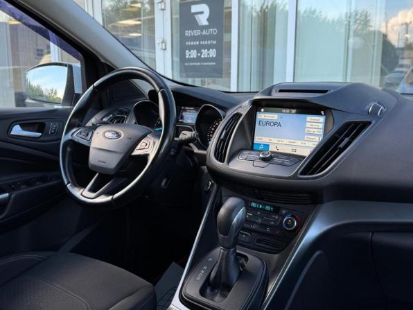 Ford Kuga II Рестайлинг с пробегом 2017 года, цена 1 600 000 рублей, 106070 км, внедорожник, Автокод Объявления