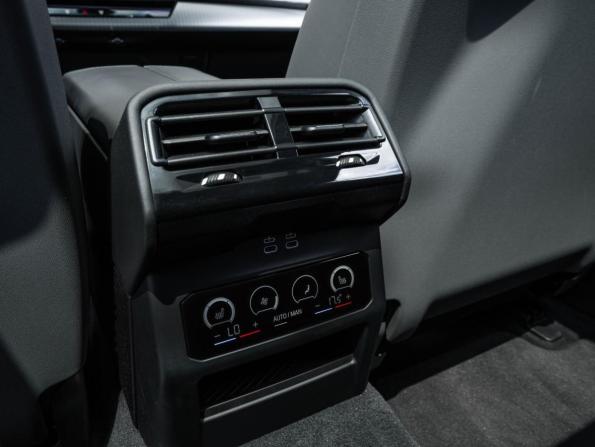 BMW 5 серии VIII (G60/G61/G68) с пробегом 2023 года, цена 7 655 880 рублей, 22695 км, седан, Автокод Объявления
