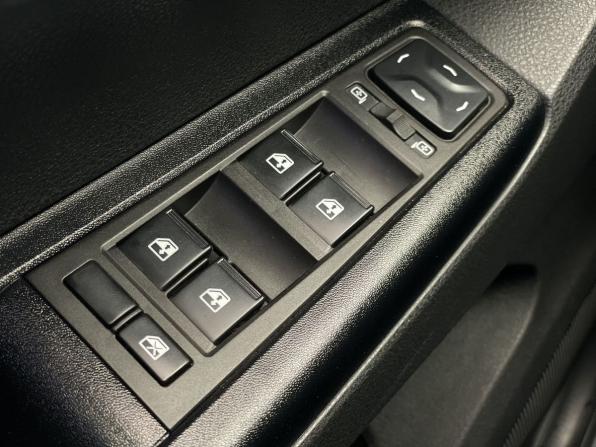 Lada (ВАЗ) Vesta I с пробегом 2019 года, цена 997 000 рублей, 137928 км, универсал, Автокод Объявления