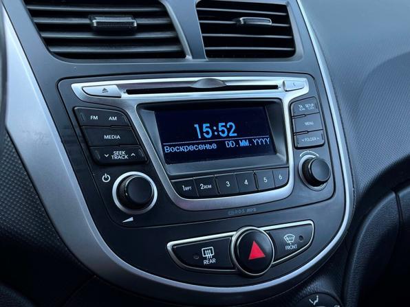 Hyundai Solaris I Рестайлинг с пробегом 2014 года, цена 697 700 рублей, 184074 км, седан, Автокод Объявления