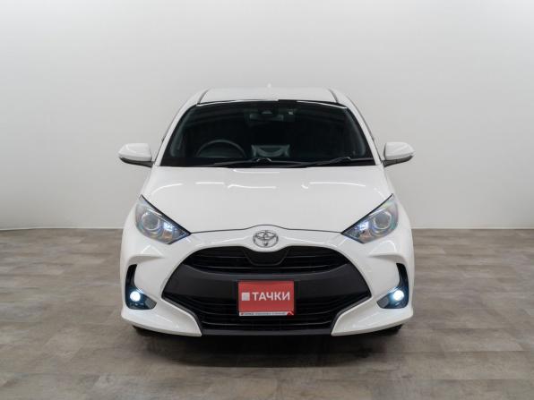 Toyota Yaris IV с пробегом 2021 года, цена 1 170 000 рублей, 109000 км, хэтчбек, Автокод Объявления