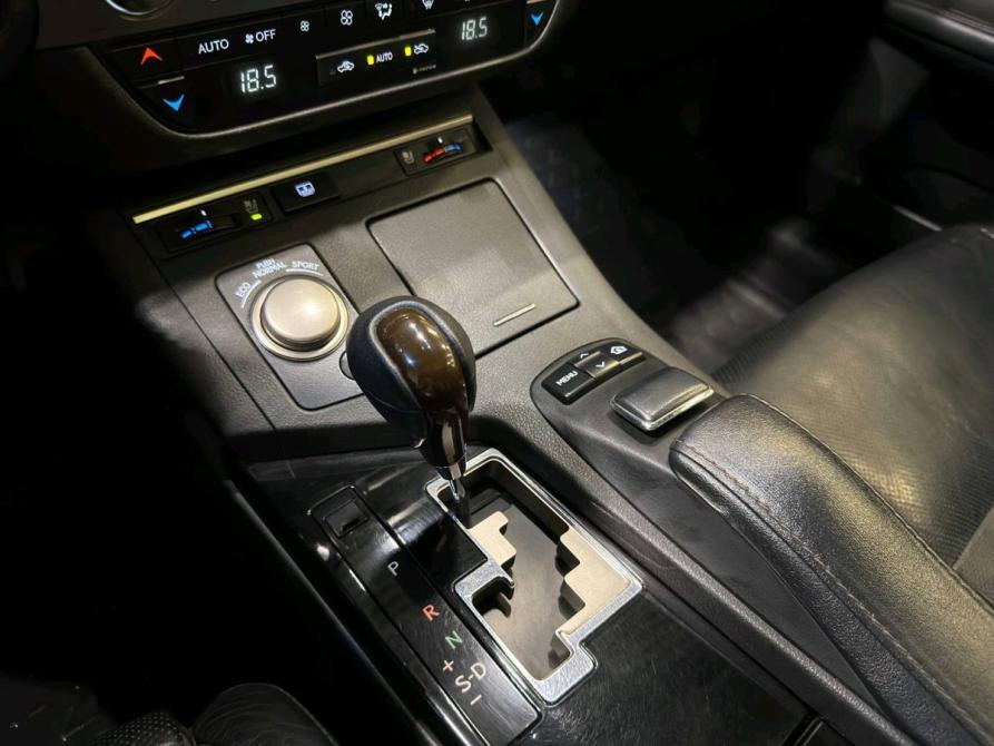 Lexus ES VI Новосибирск  - изображение 30