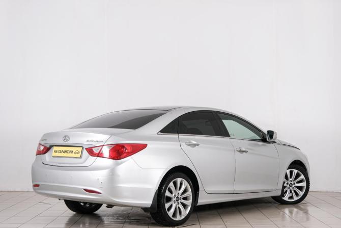 Hyundai Sonata VI (YF) с пробегом 2011 года, цена 1 199 000 рублей, 220100 км, седан, Автокод Объявления