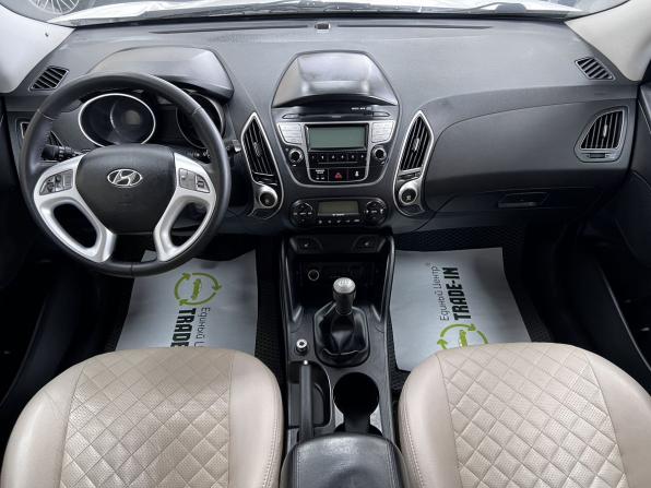 Hyundai ix35 I с пробегом 2013 года, цена 995 000 рублей, 253480 км, внедорожник, Автокод Объявления