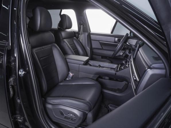 Hyundai Santa Fe V (MX5) с пробегом 2025 года, цена 6 930 000 рублей, 5815 км, внедорожник, Автокод Объявления