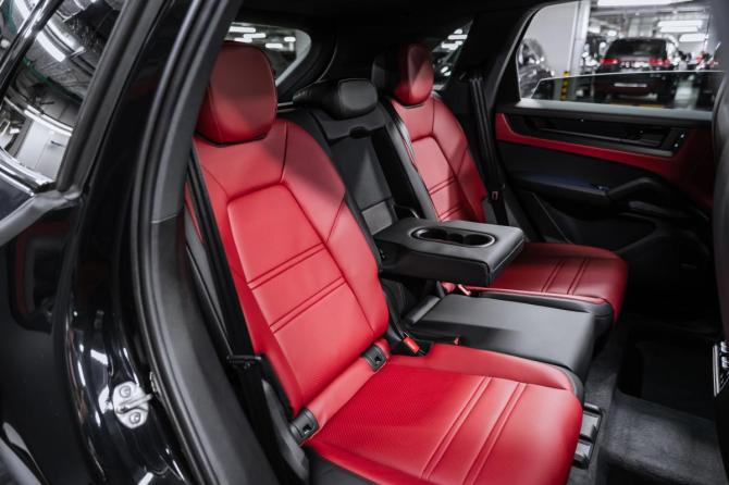 Новый Porsche Cayenne III Рестайлинг 2026 года, цена 18 500 000 рублей, внедорожник, Автокод Объявления