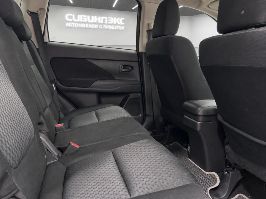 Mitsubishi Outlander III Рестайлинг Кемерово  - изображение 17