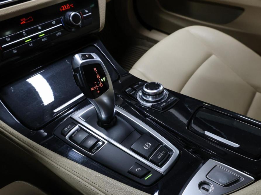 BMW 5 серии VI (F10/F11/F07) Рестайлинг Москва  - изображение 20