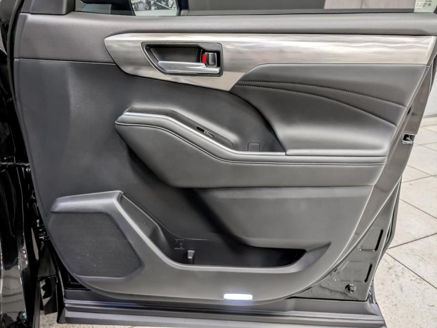 Toyota Highlander IV (XU70) Москва  - изображение 25