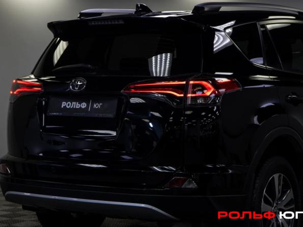 Toyota RAV4 IV (XA40) Рестайлинг с пробегом 2018 года, цена 2 368 000 рублей, 189578 км, внедорожник, Автокод Объявления