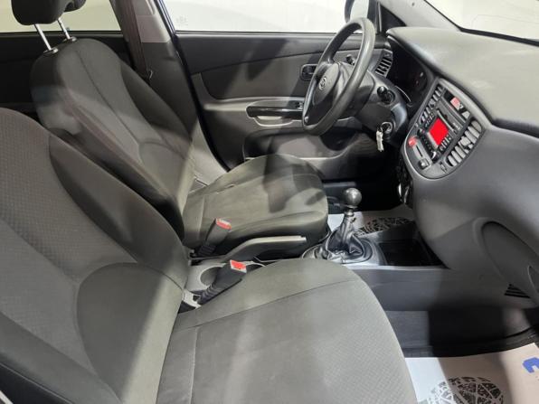 Kia Rio II Рестайлинг с пробегом 2009 года, цена 525 000 рублей, 220860 км, седан, Автокод Объявления