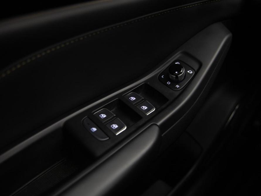 FAW Bestune B70 I Санкт-Петербург  - изображение 18