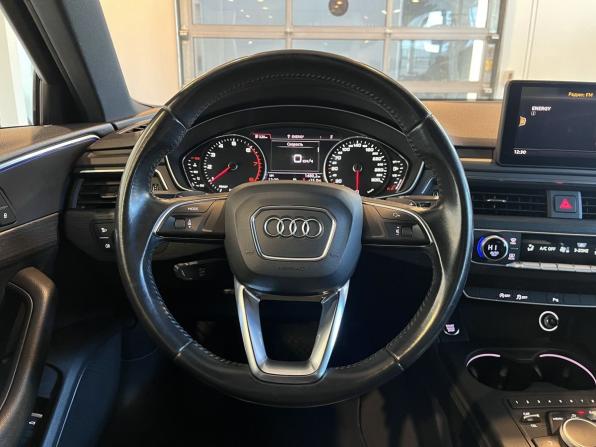 Audi A4 V (B9) с пробегом 2015 года, цена 1 876 000 рублей, 151776 км, седан, Автокод Объявления