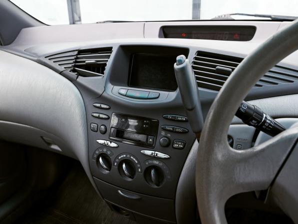 Toyota Prius I Рестайлинг (XW10) с пробегом 2001 года, цена 329 000 рублей, 352185 км, седан, Автокод Объявления