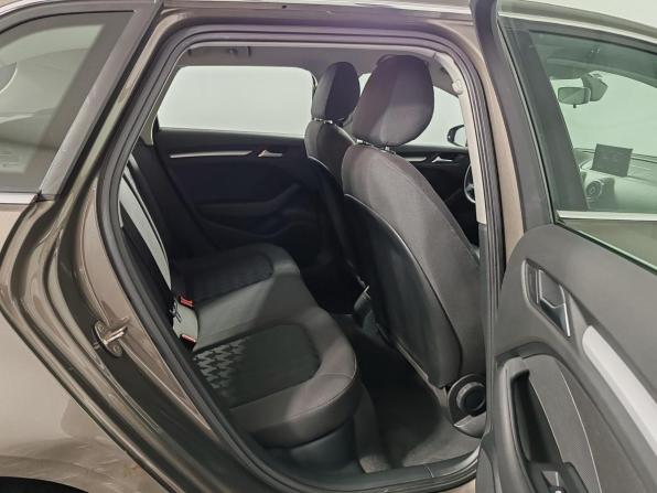 Audi A3 III (8V) с пробегом 2015 года, цена 1 195 000 рублей, 147936 км, хэтчбек, Автокод Объявления
